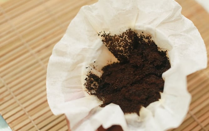 4 coffee grounds