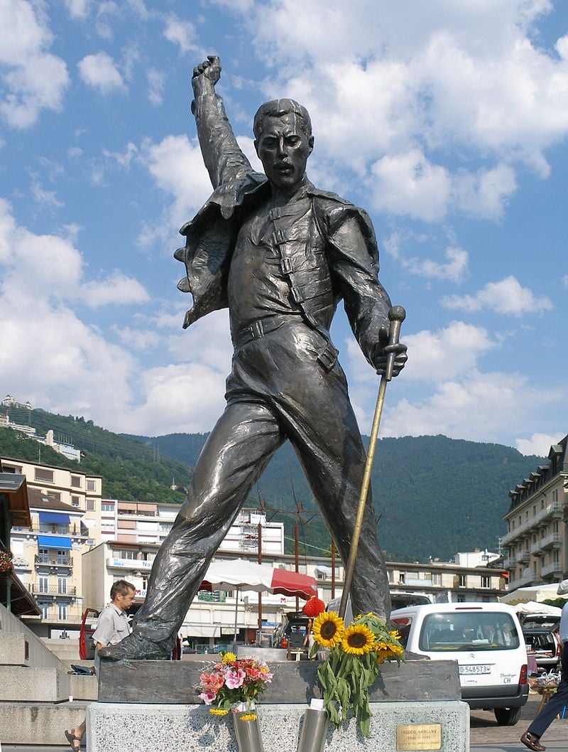 Freddy_Mercury_Statue_Montreux