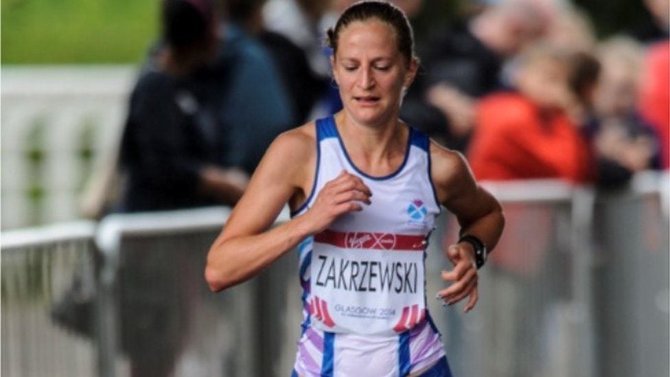 Top ultrarunner Joasia Zakrzewski disqualified for using a car in race - BBC News