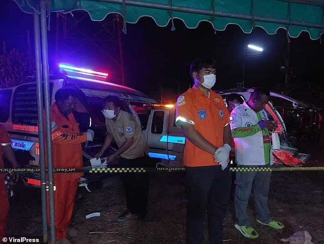 78271279 12794841 medics rushed to the scene after the shooting in the wang nam kh a 89 1701088000798