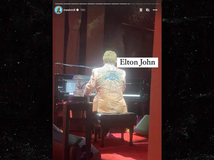 Elton John στον γάμο Κραφτ