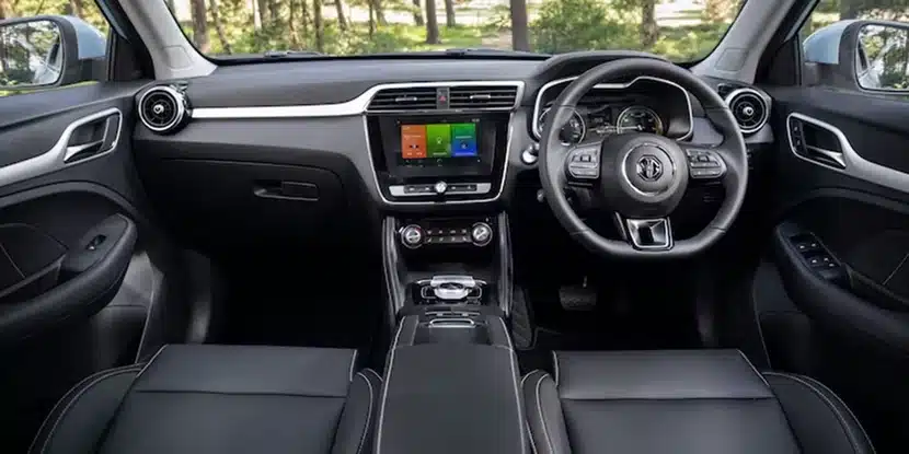 zs ev interior dash