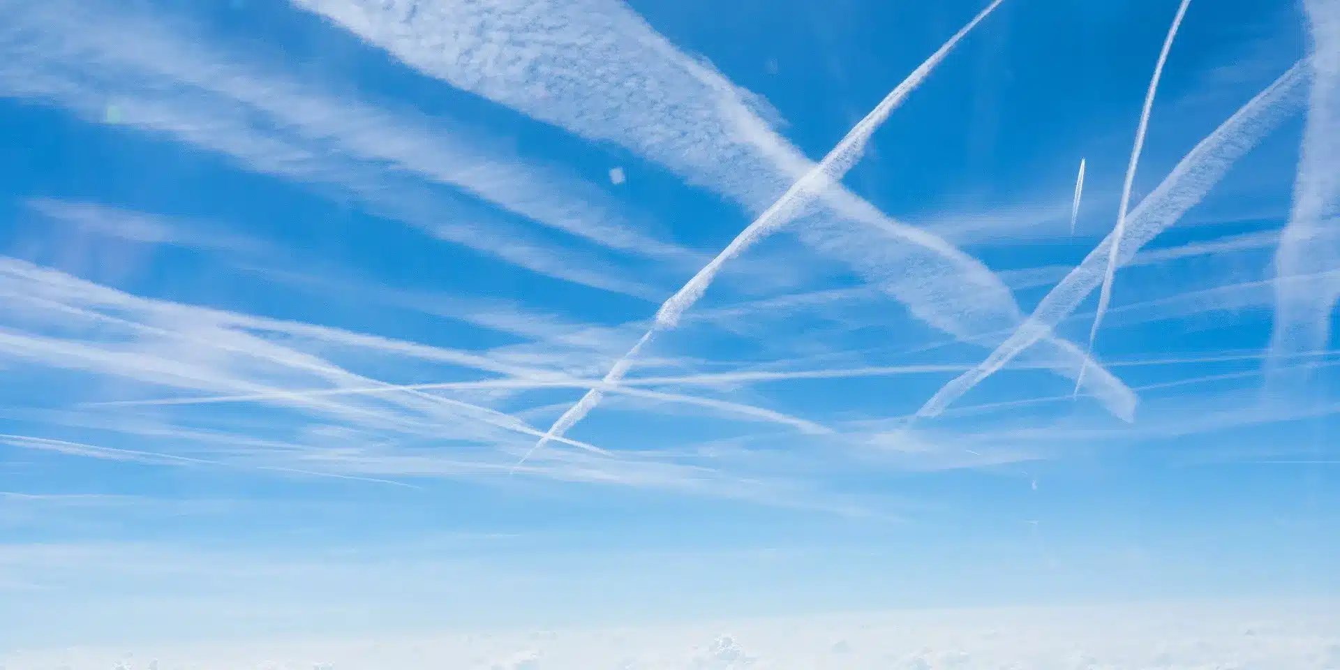 contrails over germany