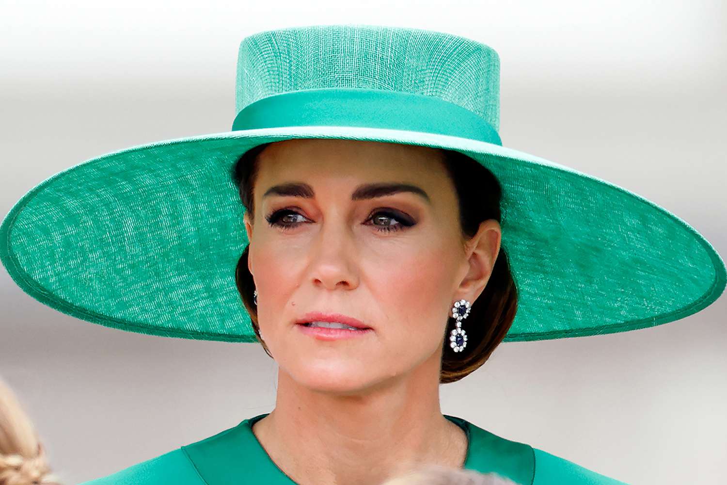 kate middleton tout 053024 35c56d9f46fb46a3b8e9cbb1c506aa69