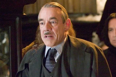 roger lloyd pack as barty crouch sr